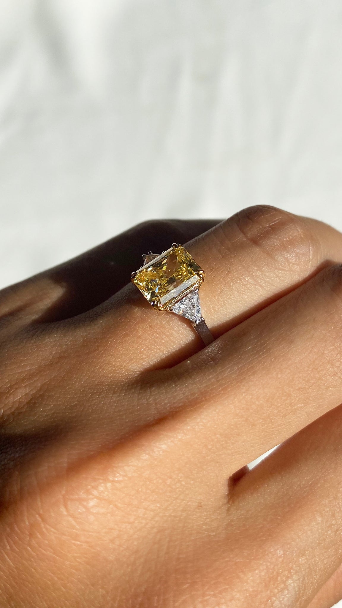 Alma Yellow Radiant Ring 9K White Gold
