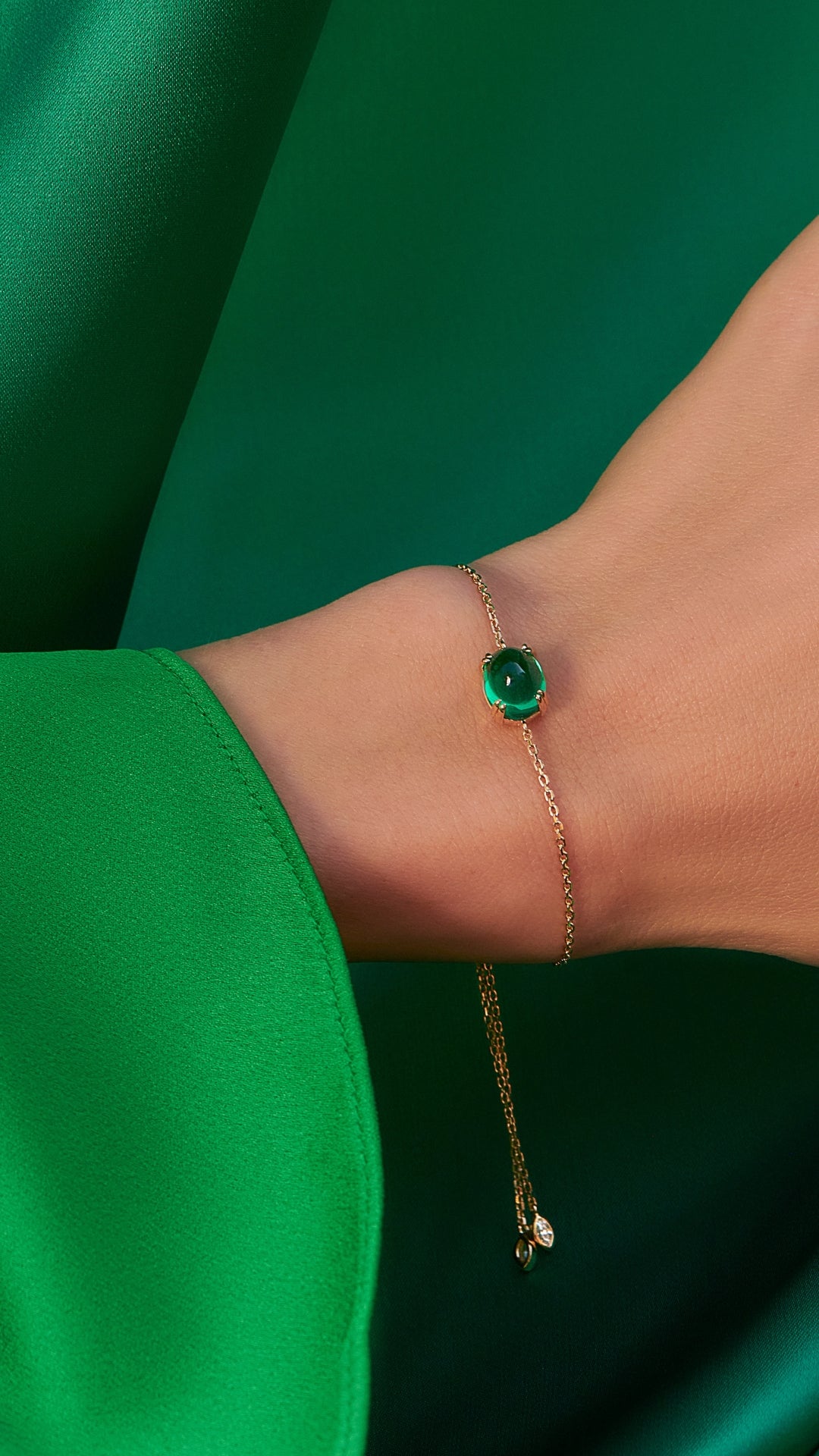 Gold vermeil slide bracelet for women with lab-grown emerald stone from the sugardrop collection